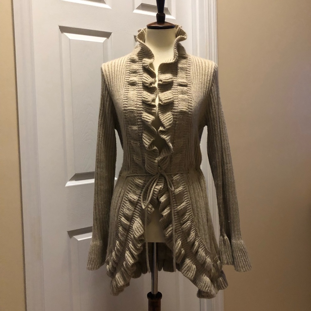 Worn 3 times. Ruffle sweater from Macy’s.